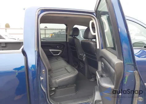 2017 Nissan Titan Xd Sl Diesel z USA, uszkodzony, nr VIN 1N6BA1F40HN509944